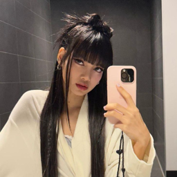 Lalisa gallery image