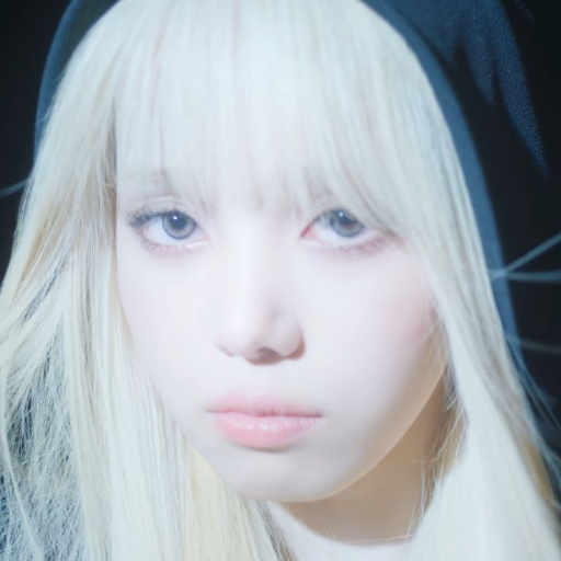 Mia gallery image