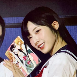 HaSeul gallery image