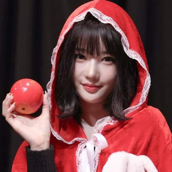 Kim YooYeon gallery image