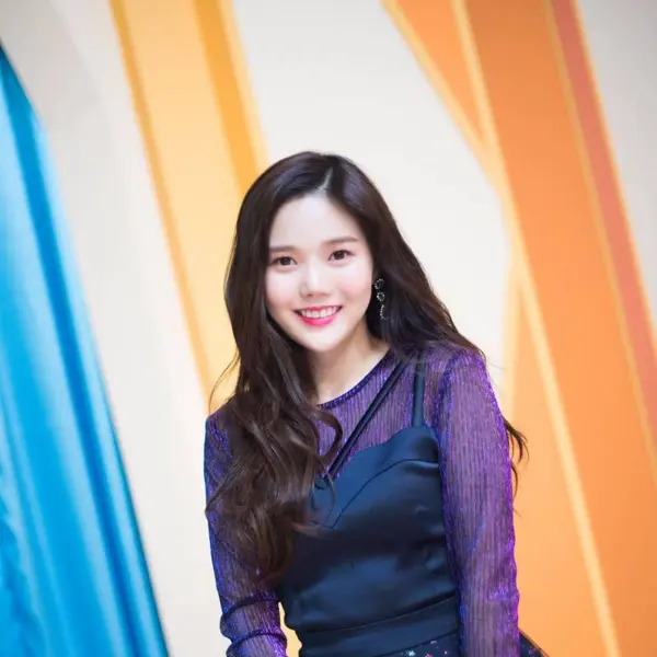 Hyojung gallery image