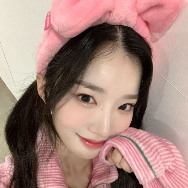 Kim YooYeon gallery image