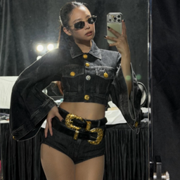 Jennie gallery image