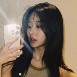 Chaerin gallery image