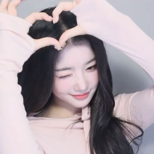 Kim YooYeon gallery image