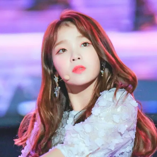 Seunghee gallery image