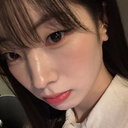 Dahyun gallery image