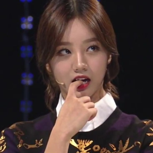 Hyeri gallery image