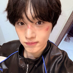 Hyunsuk gallery image