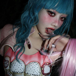 Hinata gallery image