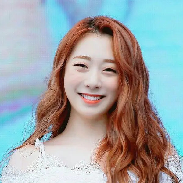 Yeonjung gallery image