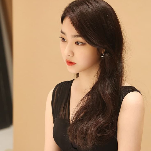 Mina gallery image