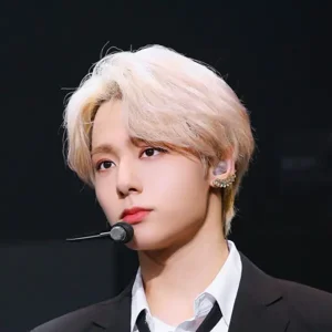 Hwanwoong gallery image