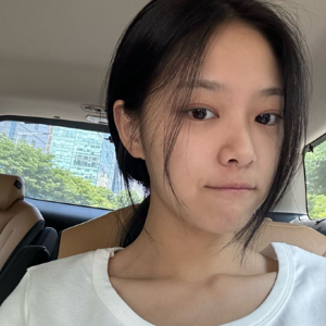 HyunJin gallery image