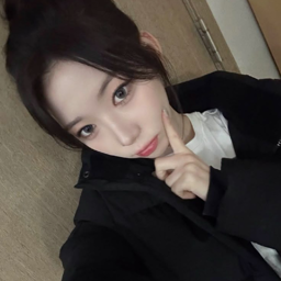 Hong Hyeju gallery image