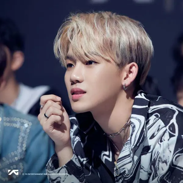 Choi Hyunsuk gallery image
