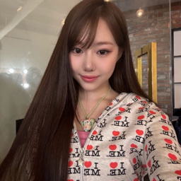 Kurumi gallery image