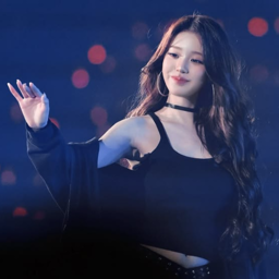 Wonyoung gallery image