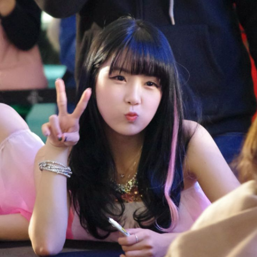 Hyunyoung gallery image