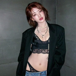 Minnie gallery image