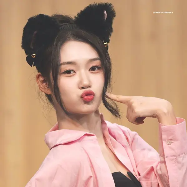 Gong YuBin gallery image