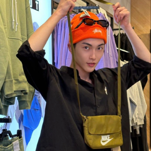 Seunghan gallery image