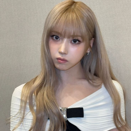 Jiwoo gallery image