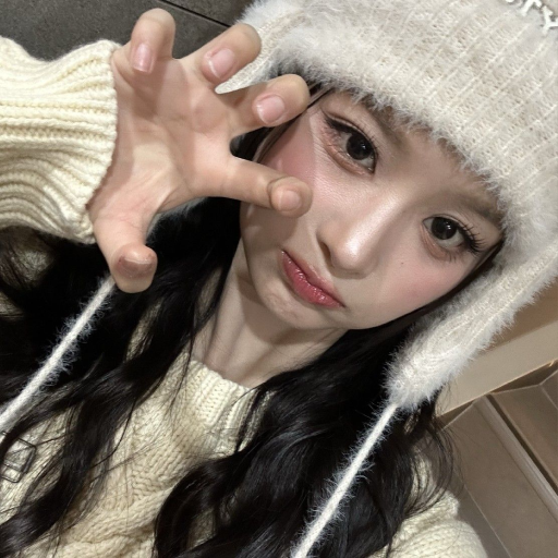 Sullyoon gallery image