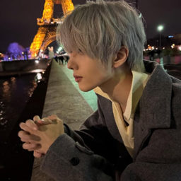 Jisung gallery image