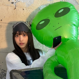 Haerin gallery image