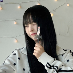 Kim Doyi gallery image