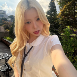 Jackie gallery image