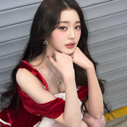 Wonyoung gallery image