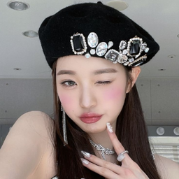 Wonyoung gallery image