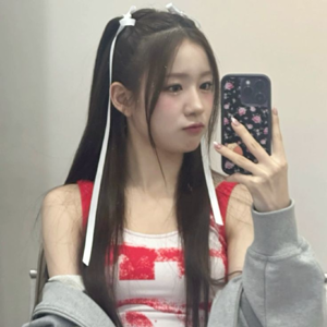 Wooyeon gallery image