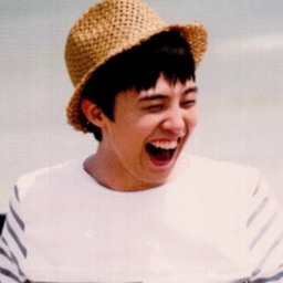 G-Dragon gallery image