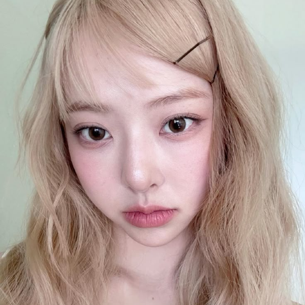Gambar galeri Vivi