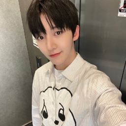 Donghyeon gallery image