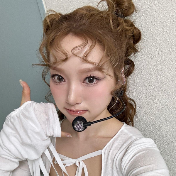 Go Won gallery image