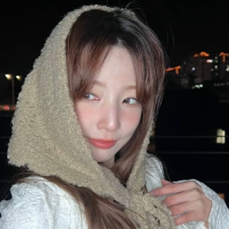 Yeonhee gallery image