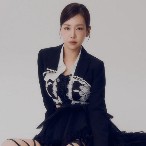 Yeseul gallery image