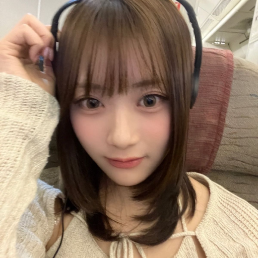 Maika gallery image
