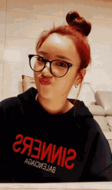 Bomi gif