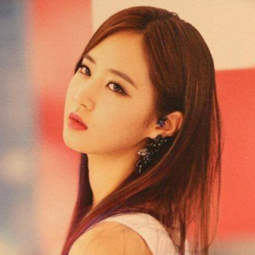 Larawan sa gallery ni Yuri
