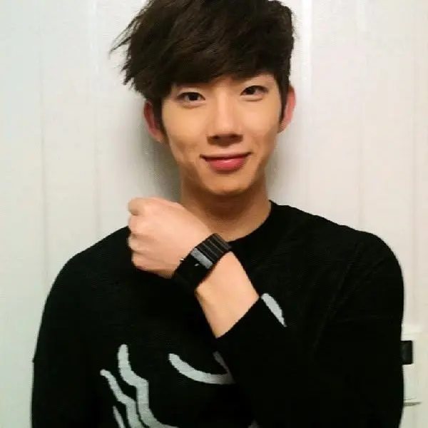 Jo Kwon gallery image