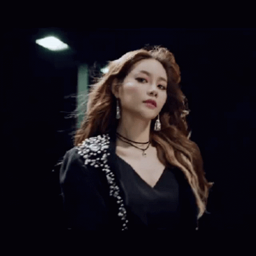 Seo Yuna gif