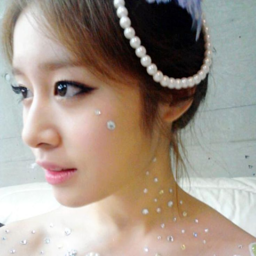 Jiyeon gallery image