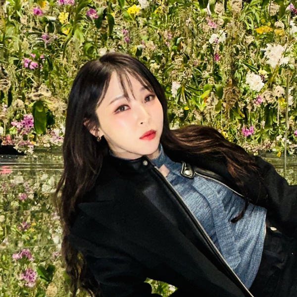 Moonbyul gallery image
