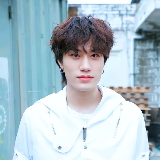 Bang Yedam galerijafbeelding