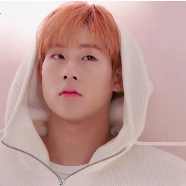 Joohoney gallery image